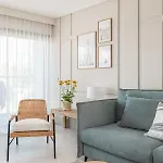 Solaris Close To The By Renters 公寓