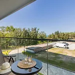 Solaris Close To The By Renters 公寓