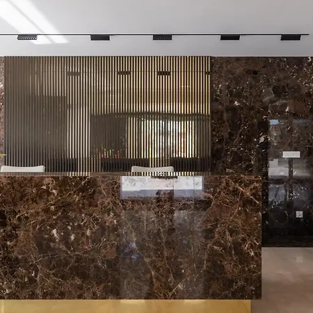 Solaris Close To The By Renters 公寓