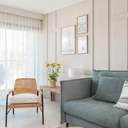 Solaris Close To The By Renters Appartamento