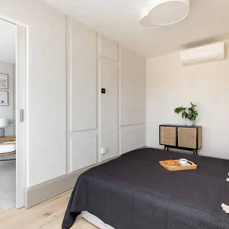 公寓 Solaris Close To The By Renters *